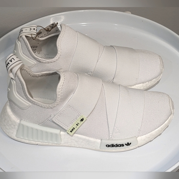 Adidas Originals NMD_W1 - Picture 1 of 15